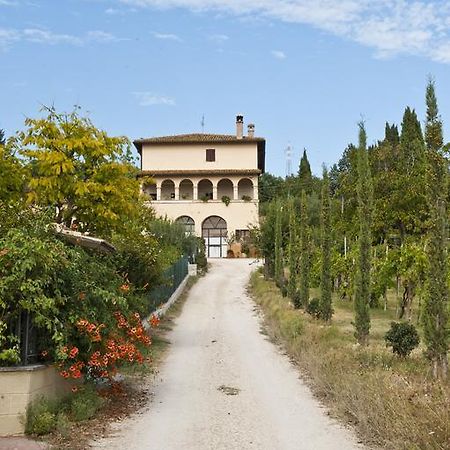 Casa Castellina Hostal Foligno Habitación foto