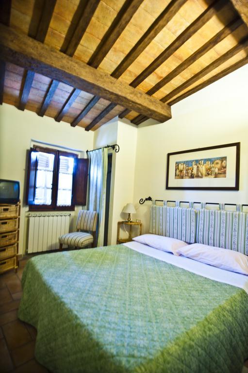 Casa Castellina Hostal Foligno Habitación foto